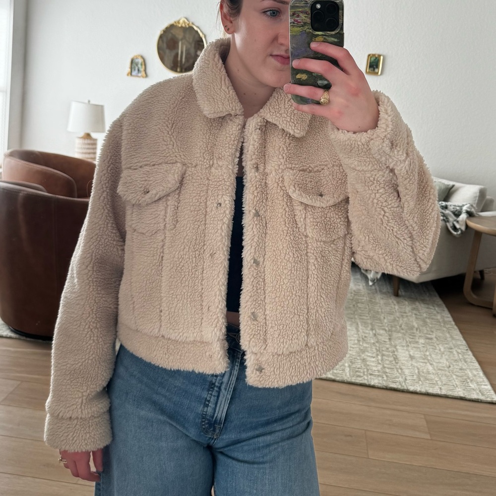 Cropped Sherpa Jacket